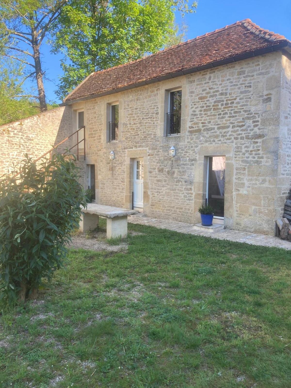 Сasa de vacaciones La Petite Chapelle L'Isle-sur-Serein